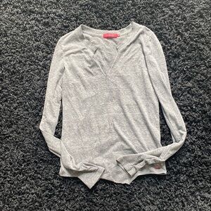 Philanthropy Gloria Heather Grey Longsleeve Cut Out Shirt Women’s size medium🍍